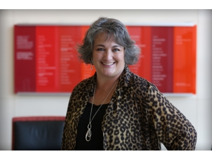 Photo of Dr Hollylynne S. Lee