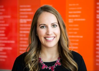Photo of Laura Albrecht